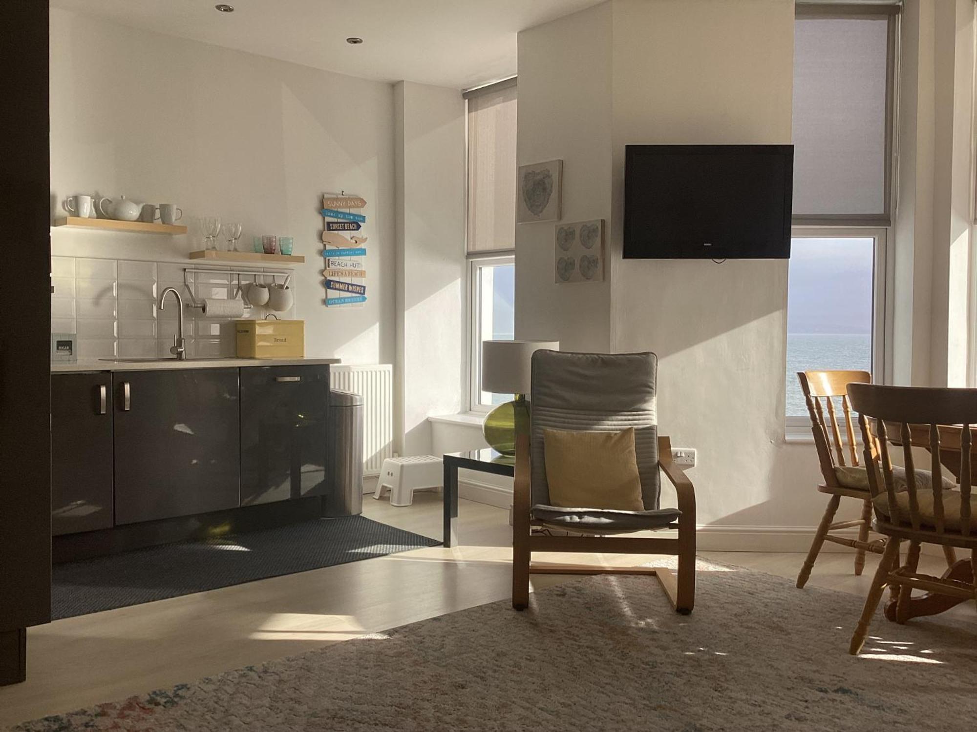 Marine Terrace Apartments 克里基厄斯 外观 照片